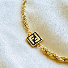 Load image into Gallery viewer, FENDI NOIR TOGGLE LOCK ROPE CHAIN NECKLACE
