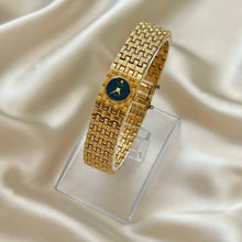 Load image into Gallery viewer, VINTAGE SEIKO DAINTY WATCH
