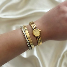 Load image into Gallery viewer, VINTAGE SEIKO DAINTY WATCH

