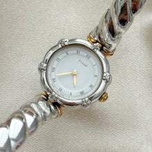 Load image into Gallery viewer, VINTAGE SEIKO DIAMOND DAINTY SILVER WATCH
