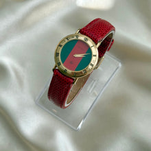Load image into Gallery viewer, VINTAGE GUCCI RED LEATHER WATCH
