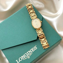 Load image into Gallery viewer, VINTAGE LONGINES WATCH
