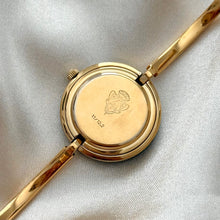 Load image into Gallery viewer, VINTAGE GUCCI INTERCHANGEABLE BEZEL WATCH (12 BEZELS)
