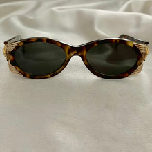 Load image into Gallery viewer, VINTAGE VERSACE SUNGLASSES
