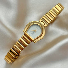 Load image into Gallery viewer, VINTAGE GUCCI WATCH
