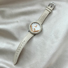 Load image into Gallery viewer, VINTAGE FENDI LEATHER WATCH
