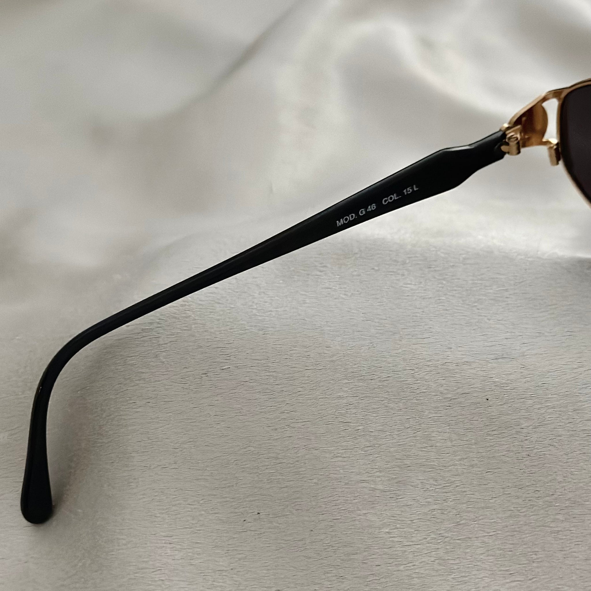 AUTHENTIC VINTAGE VERSACE SUNGLASSES Versace 4461 GB1/87 Sunglasses - US main image 2