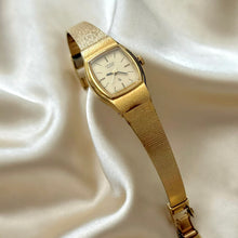 Load image into Gallery viewer, VINTAGE CITIZEN DAINTY WATCH
