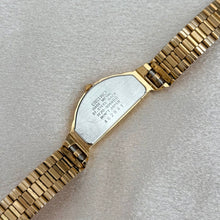 Load image into Gallery viewer, VINTAGE SEIKO WATCH
