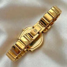 Load image into Gallery viewer, VINTAGE GUCCI WATCH
