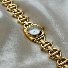 Load image into Gallery viewer, VINTAGE GUCCI MOTHER-OF-PEARL WATCH
