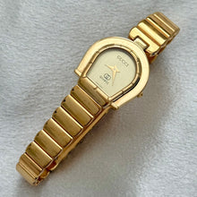 Load image into Gallery viewer, VINTAGE GUCCI WATCH
