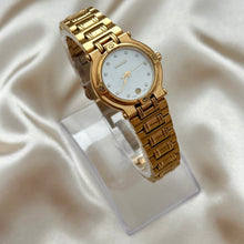 Load image into Gallery viewer, VINTAGE GUCCI MOTHER-OF-PEARL &amp; DIAMOND WATCH
