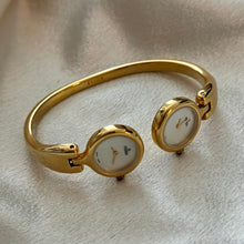 Load image into Gallery viewer, VINTAGE FENDI CUFF WATCH
