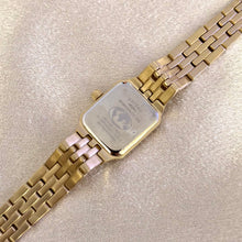 Load image into Gallery viewer, VINTAGE ROTARY WATCH
