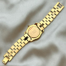 Load image into Gallery viewer, VINTAGE FENDI INTERCHANGEABLE BEZEL WATCH
