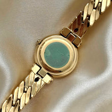 Load image into Gallery viewer, VINTAGE SEIKO DAINTY GARNET WATCH
