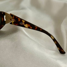 Load image into Gallery viewer, VINTAGE VERSACE SUNGLASSES
