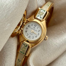 Load image into Gallery viewer, VINTAGE ANDRÉ MOUCHE WATCH
