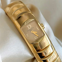 Load image into Gallery viewer, VINTAGE DIOR WATCH
