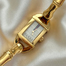 Load image into Gallery viewer, VINTAGE GUCCI WATCH
