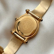 Load image into Gallery viewer, VINTAGE GUCCI WATCH
