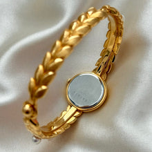 Load image into Gallery viewer, VINTAGE WAKO RAFFINÉE MOTHER-OF-PEARL WATCH
