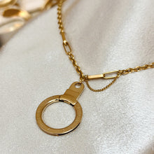 Load image into Gallery viewer, LV ROUND NECKLACE
