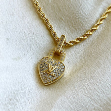 Load image into Gallery viewer, LV HEART ROPE CHAIN NECKLACE
