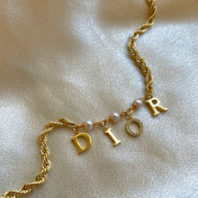 Load image into Gallery viewer, PRE-ORDER: DIOR SPELLOUT PEARL MIX NECKLACE
